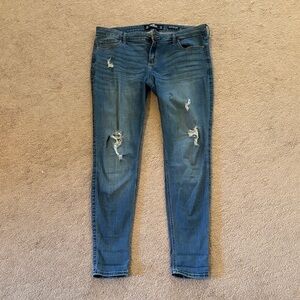 Hollister Women's Blue Ripped Skinny Jeans